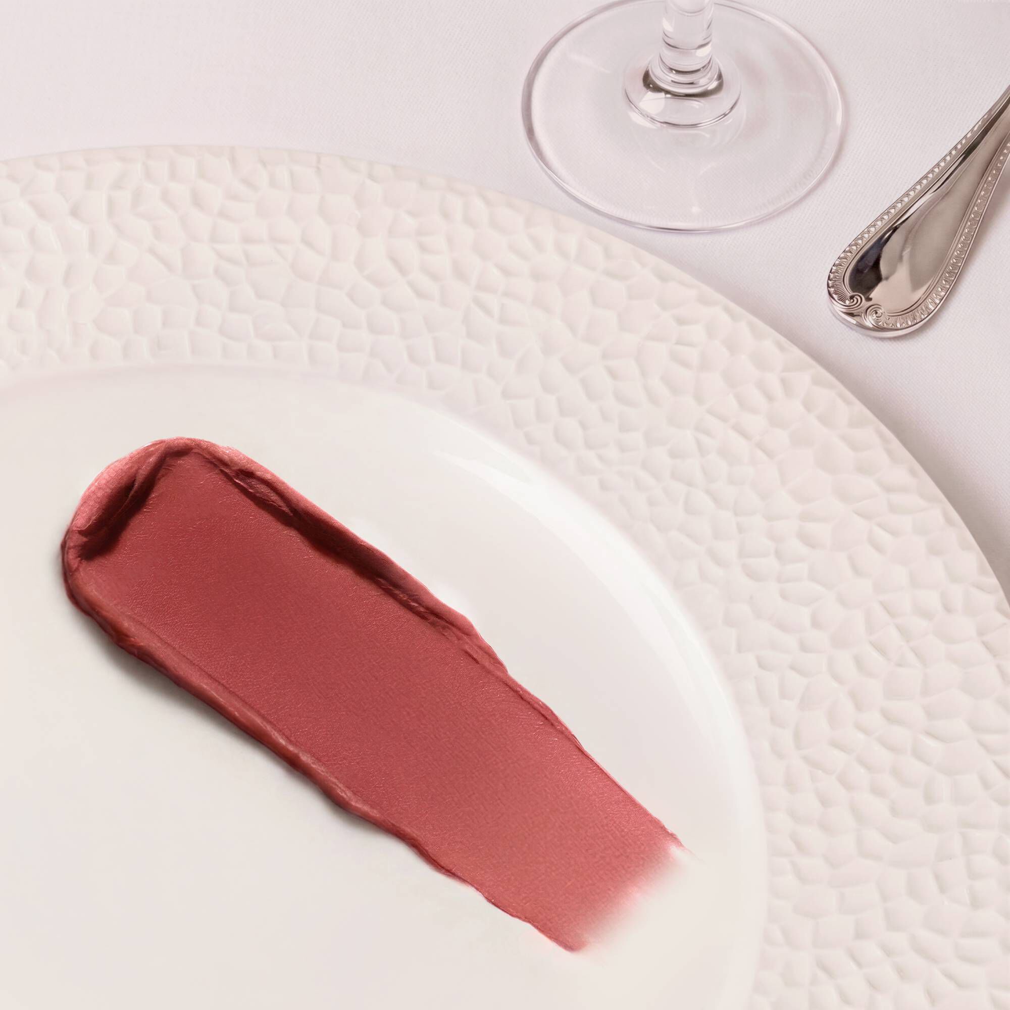 L'Absolu Rouge Drama Matte