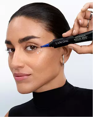 Илюстрация на грижата за възстановяване на кожата от Lancome.