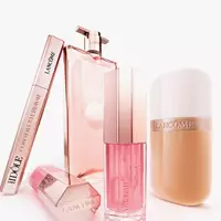 Визуален образ на продукти на Lancome за илюстрация на подаръчни комплекти