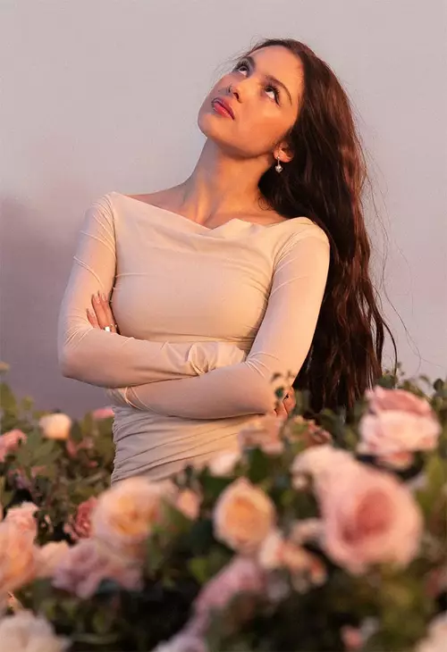 Визия на Lancome с красив грим за очи.