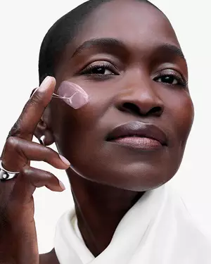 Илюстрация за анти-ейдж грижа от Lancome