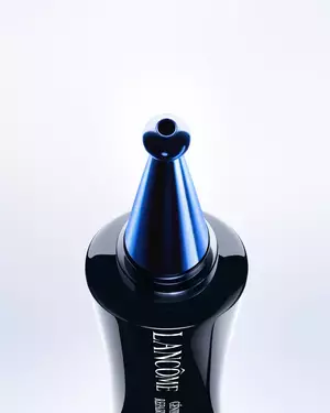 Genifique Repair Shot – опаковка